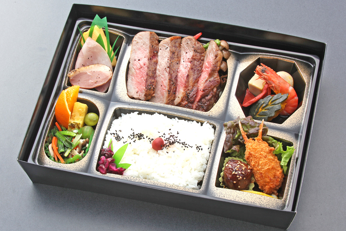 近江牛特上ステーキ箱膳会席 | 彦根で弁当、オードブルの宅配